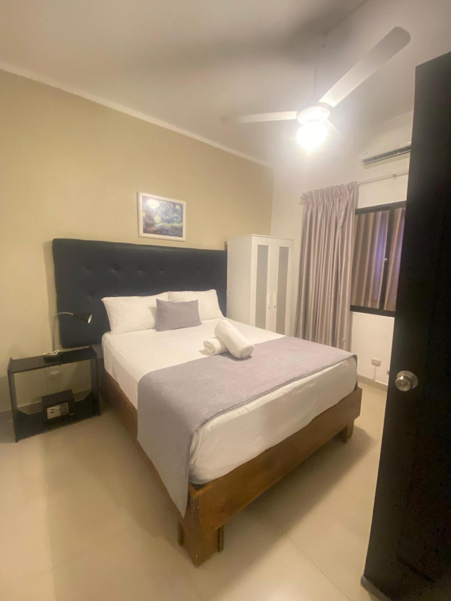 Hotel Tau Art Residence サントドミンゴ エクステリア 写真